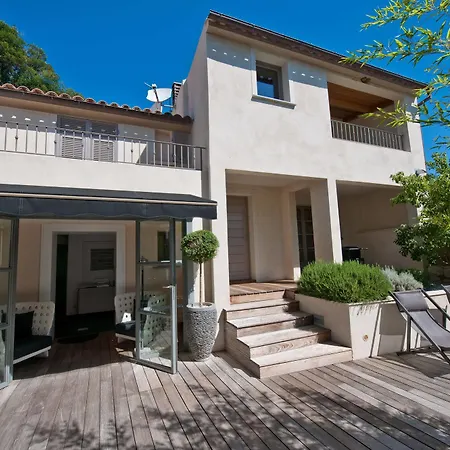 Les Hauts De Pinarello